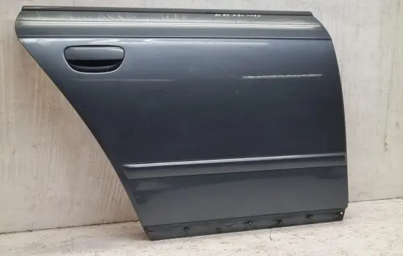 Audi A4 S4 B7 8E 8H Rear door 8E0833346