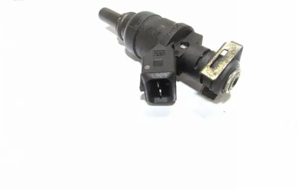 Skoda Octavia Mk1 (1U) Fuel injector 06A906031D