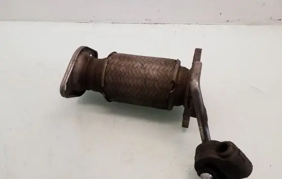 Honda Civic Muffler pipe connector clamp 