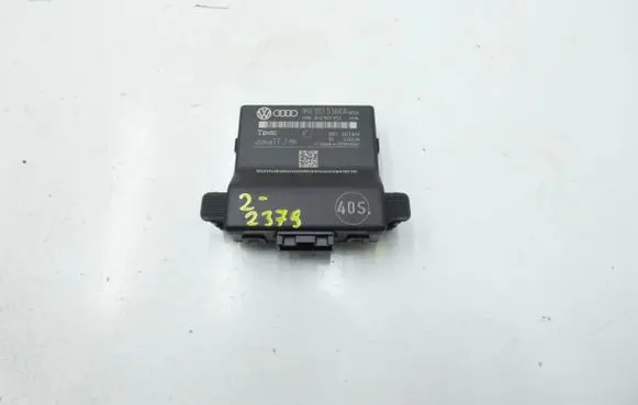 Audi A3 S3 8P Gateway control module 1K0907530AA 1K0907951