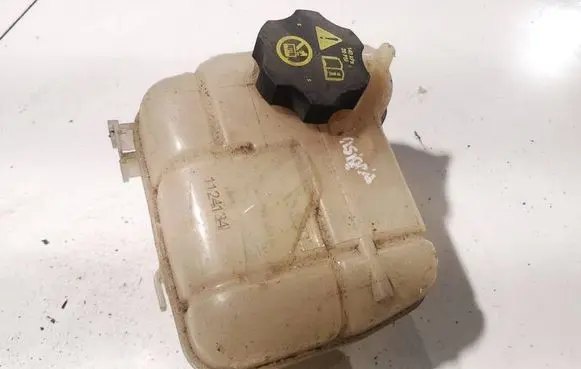 Opel Insignia A Coolant expansion tank/reservoir 13220124