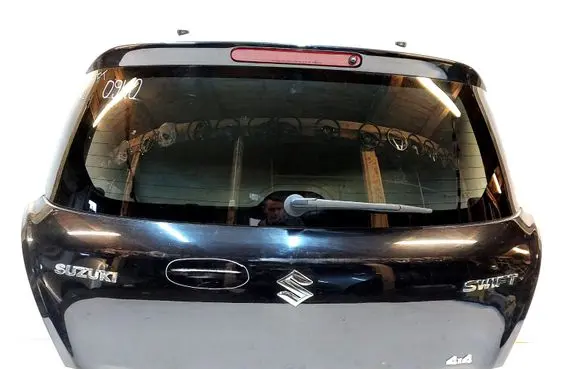 Suzuki Swift II Tailgate/trunk/boot lid