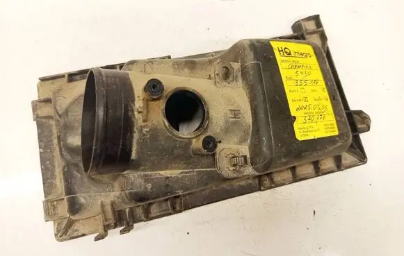 Toyota Avensis T250 Air filter box 