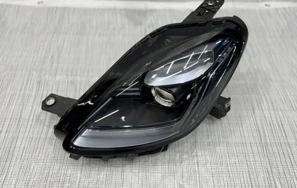 Maserati Grecale Headlight/headlamp 06701573270