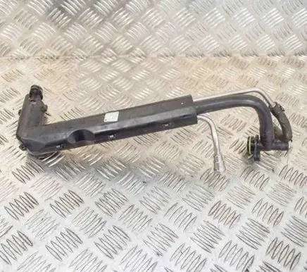 Other engine bay part