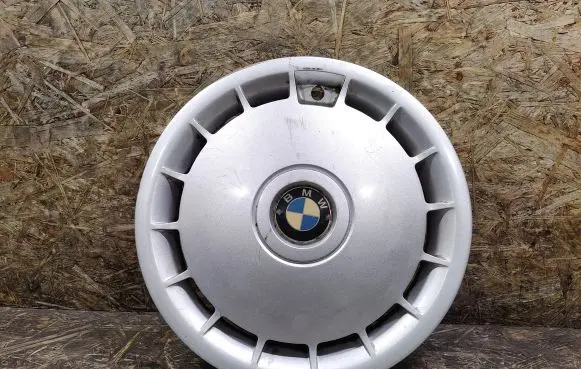 BMW 5 E60 E61 R15 wheel hub/cap/trim 36131129843