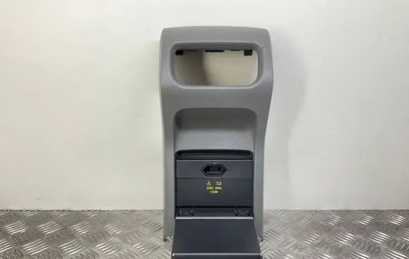 Seat Alhambra (Mk2) Voltage converter inverter 7N0863289