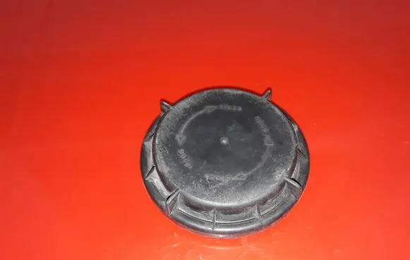 Mercedes-Benz C W202 Headlight/headlamp dust cover 14735300