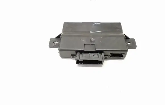 Audi A6 S6 C7 4G Gateway control module 4G0907468E
