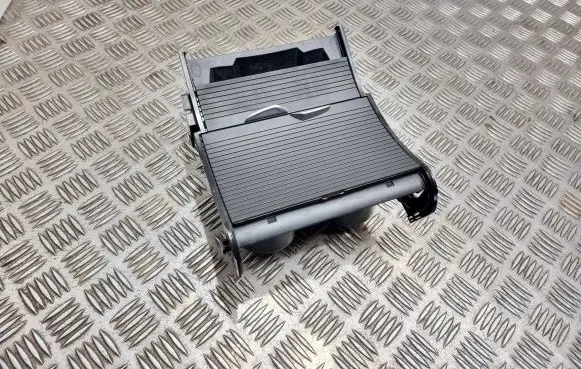 BMW X1 F48 F49 Cup holder front 9292557 162083
