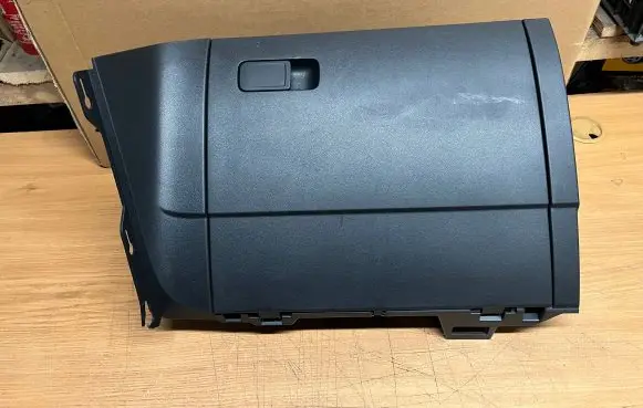 Volkswagen Golf Sportsvan Glove box 517857016A 517857097M