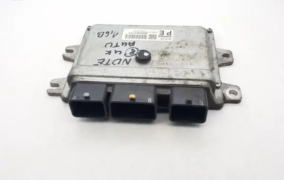 Nissan Note (E11) Engine control unit/module ECU MEC93060