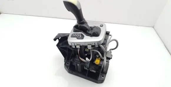 Gear shifter/selector
