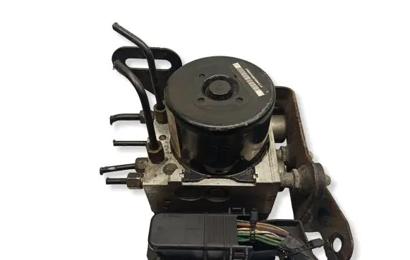Jeep Grand Cherokee (WK) ABS Pump 00003306H100 25061334063