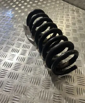 Mercedes-Benz GLE (W166 - C292) Rear coil spring