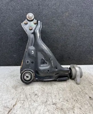 Mercedes-Benz Vito Viano W639 Front lower control arm/wishbone