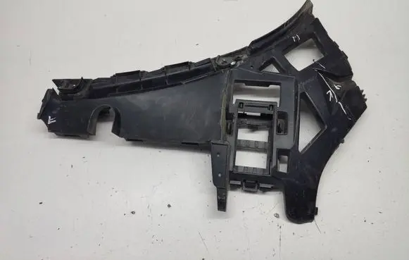 Mercedes-Benz GLE W167 Front bumper mounting bracket A1678855403