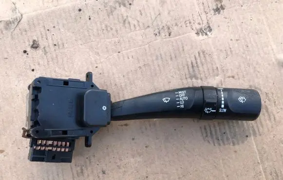 SsangYong Rexton Wiper control stalk