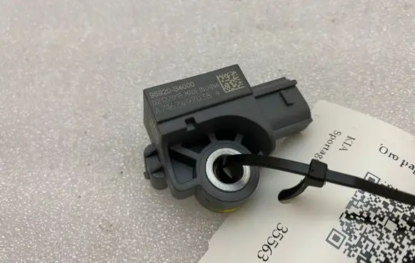 KIA Sportage Airbag deployment crash/impact sensor 95920B4000