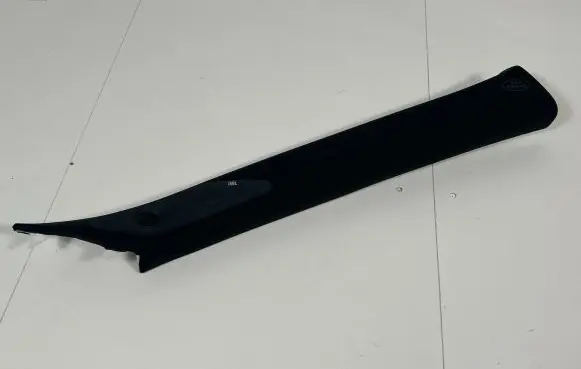 Toyota RAV 4 (XA50) (A) pillar trim