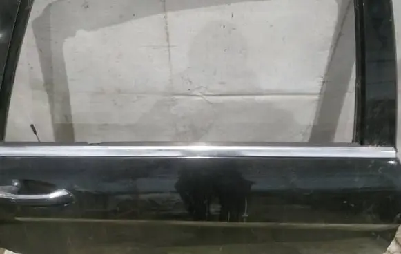 Mercedes-Benz R W251 Rear door glass trim molding 