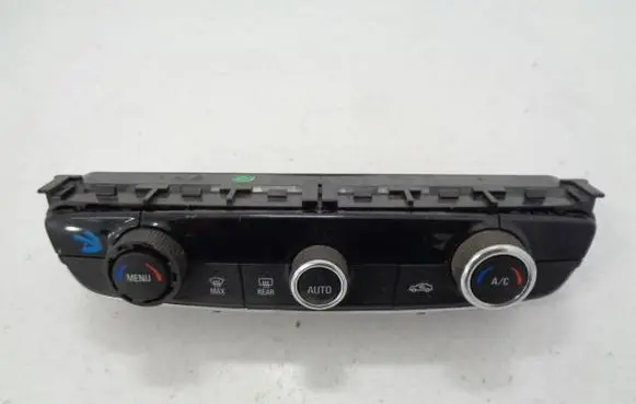 Opel Grandland X Climate control unit 98221492YX