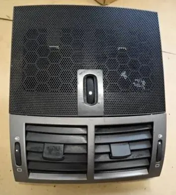 Peugeot 407 Dash center air vent grill 9644589777 A1040021