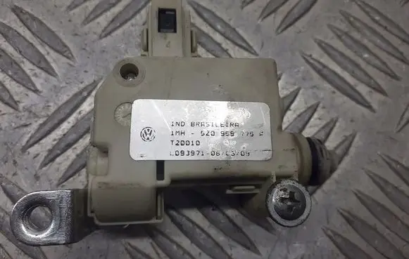 Volkswagen Fox Tailgate hydraulic set 5Z0959775