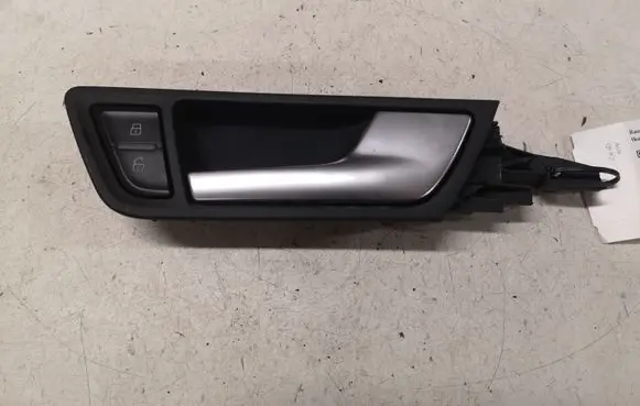 Audi Q5 SQ5 Front door interior handle 8R0837020