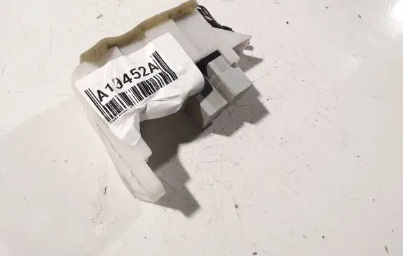 Toyota Avensis T270 Fuse box set