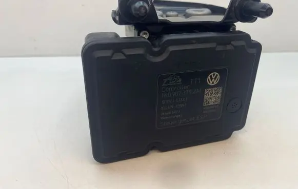 Volkswagen Golf VI ABS Pump 1K0907379AH
