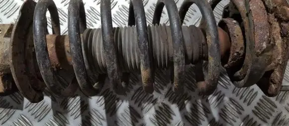 Volvo 850 Front coil spring