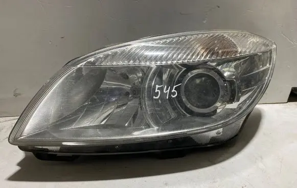 Skoda Fabia Mk2 (5J) Headlight/headlamp