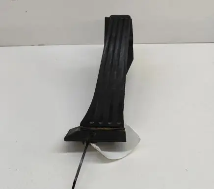BMW 7 E65 E66 Accelerator throttle pedal 6766930