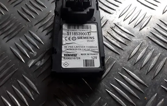Renault Scenic II - Grand scenic II Ignition key card reader 8200216724