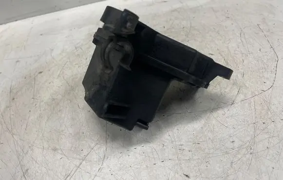 Volvo V50 Vacuum air tank 9646411180