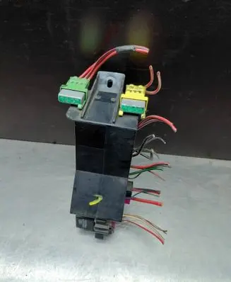 Audi A8 S8 D3 4E Fuse module 4E0937503B