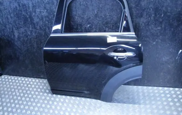 Mini Cooper Countryman F60 Rear door EE2122