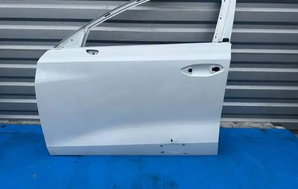 Audi A3 8Y Front door 