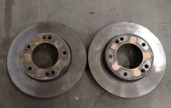 KIA Sorento Front brake disc