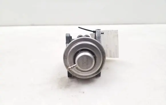 Audi A3 S3 8P EGR valve 038131501AN