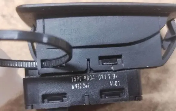 BMW 5 E60 E61 Electric window control switch 6922244 159798040717B