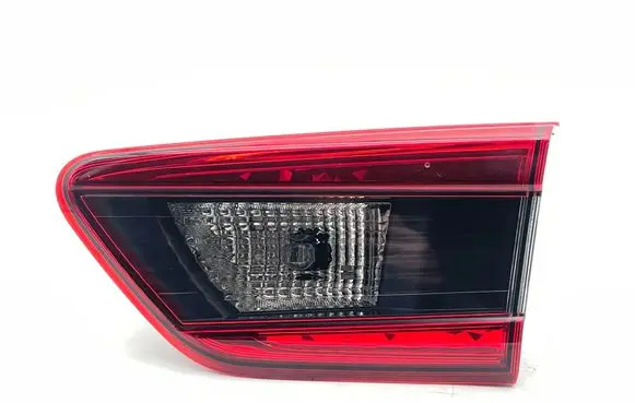 Subaru Crosstrek II Tailgate rear/tail lights 84251FL110