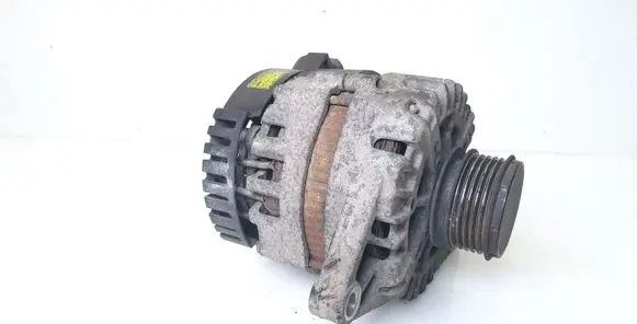 Hyundai ix35 Generator/alternator 373002A800
