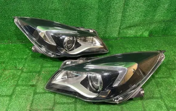 Opel Insignia A Headlights/headlamps set 13426663