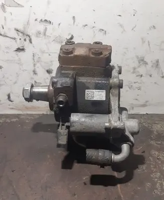 Volkswagen PASSAT B7 Fuel injection high pressure pump 03L130755H
