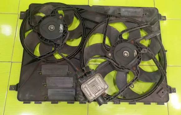Land Rover Freelander 2 - LR2 Fan set 6G918C607BD