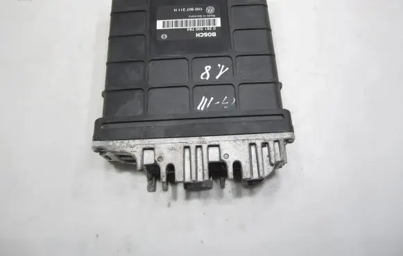Volkswagen Golf III Engine control unit/module 1H0907311H 0261200784