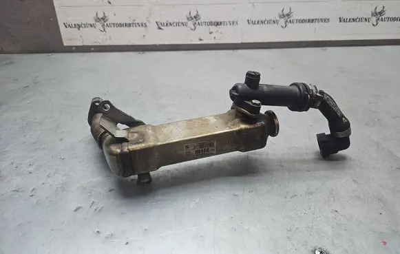 BMW 3 E90 E91 EGR valve cooler 7794245 D4214 013157