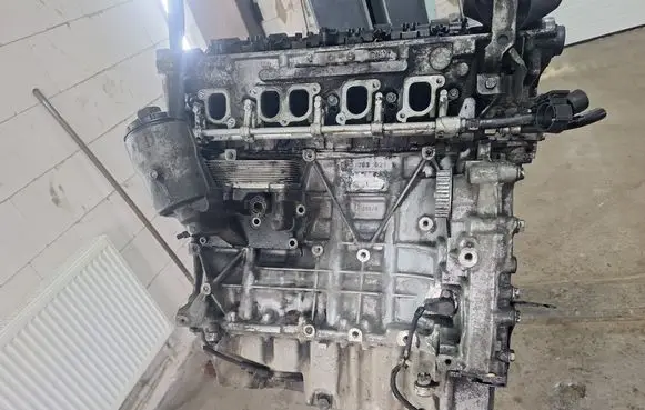 Volkswagen Transporter - Caravelle T5 Engine BNZ 037853